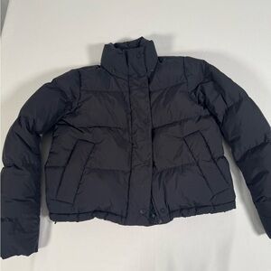 Lululemon Women's Black Puffer Jacket
